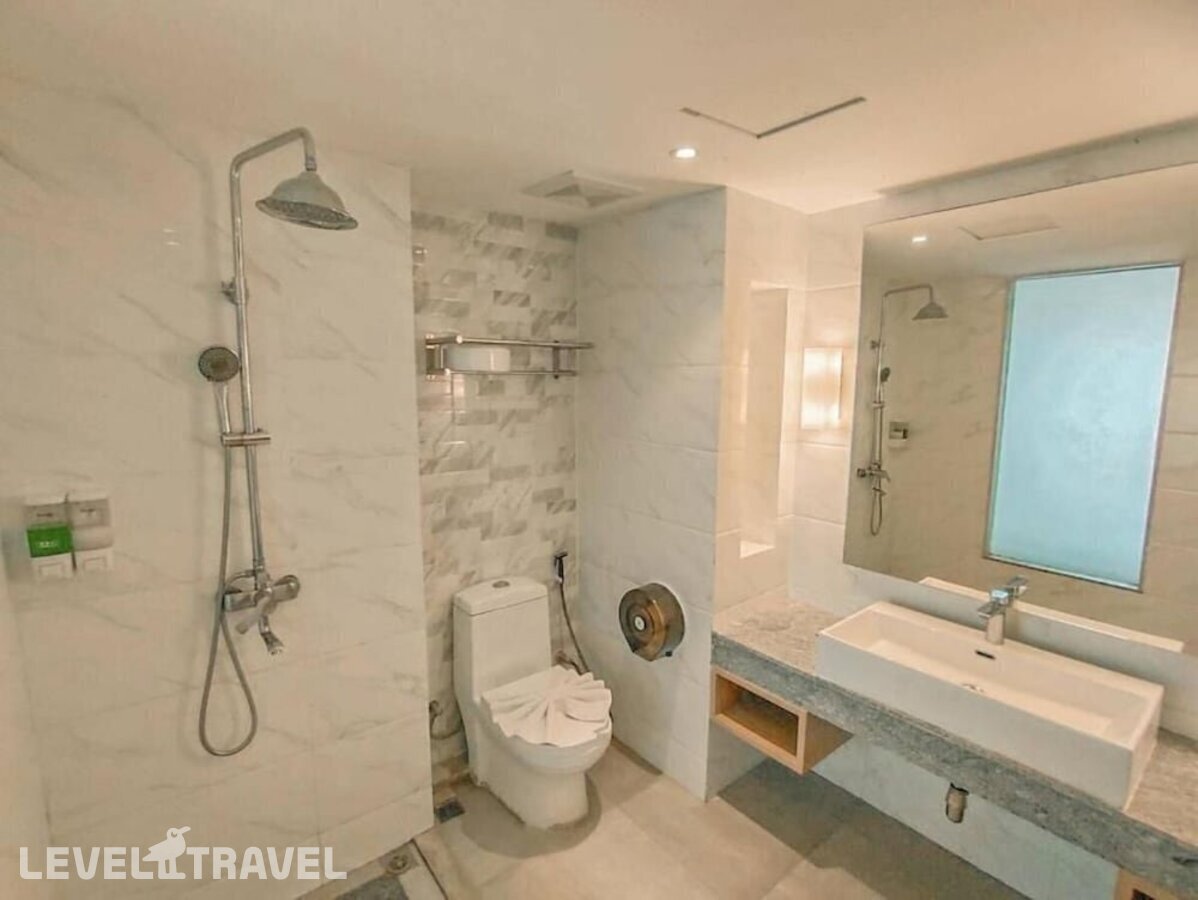 фотографии номера Семейный номер отеля Jomtien Holiday Inn Pattaya в Таиланд(Джомтьен) - фото №1