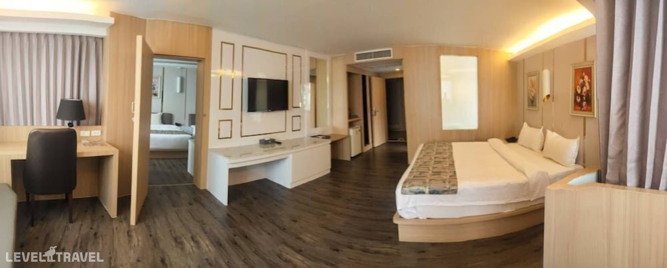 фотографии номера Семейный номер отеля Jomtien Holiday Inn Pattaya в Таиланд(Джомтьен) - фото №3