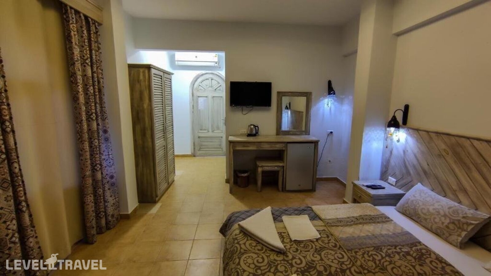 фотографии номера Делюкс с видом на море с балконом отеля Shams Hotel & Dive Centre в Египет(Дахаб) - фото №5