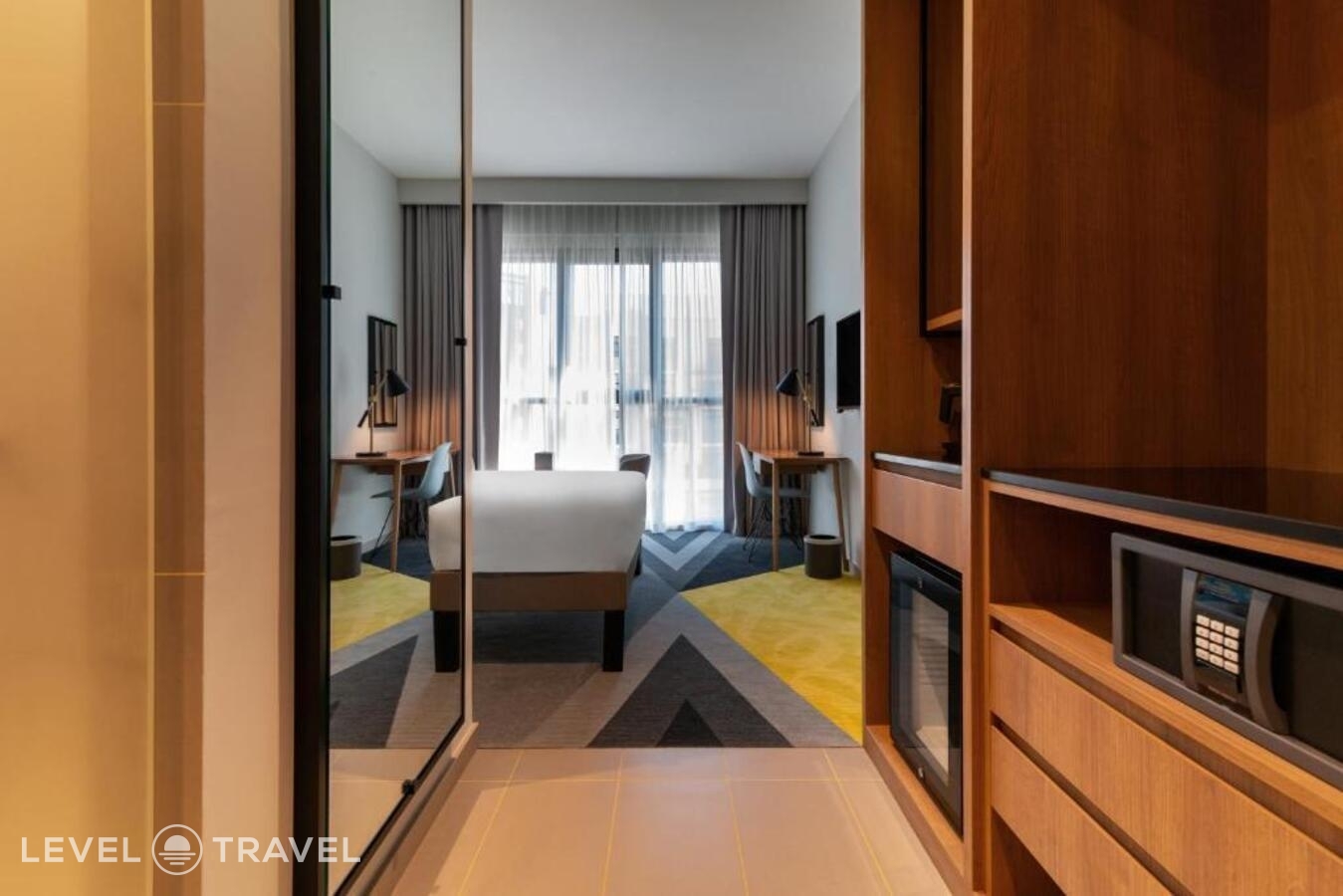 фотографии номера Стандартный номер отеля Ibis Styles Dubai Deira в ОАЭ(Дейра) - фото №2