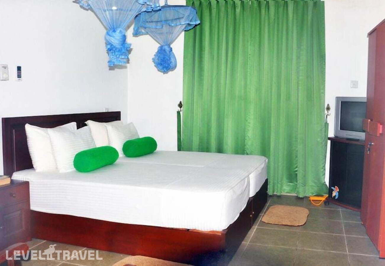 фотографии номера Стандартный с видом на горы отеля Kandy Holiday Residence в Шри-Ланка(Канди) - фото №5