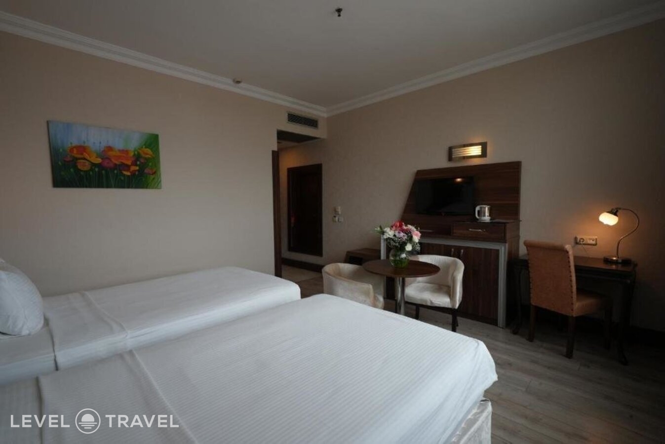 фотографии номера Трехместный номер отеля Elite Hotel Dragos в Турция(Малтепе) - фото №10