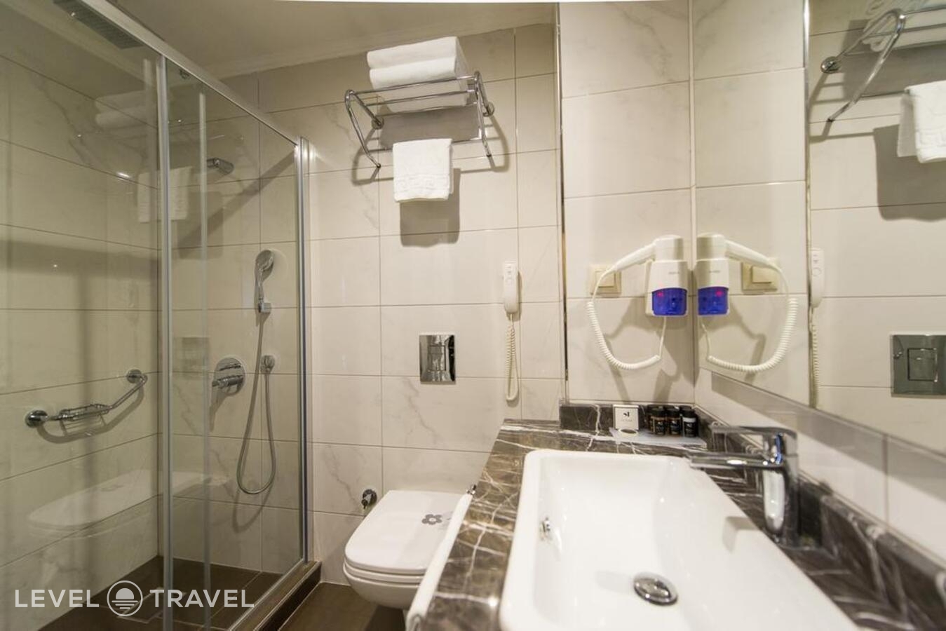 фотографии номера Трехместный номер отеля Style Hotel Sisli в Турция(Шишли) - фото №4