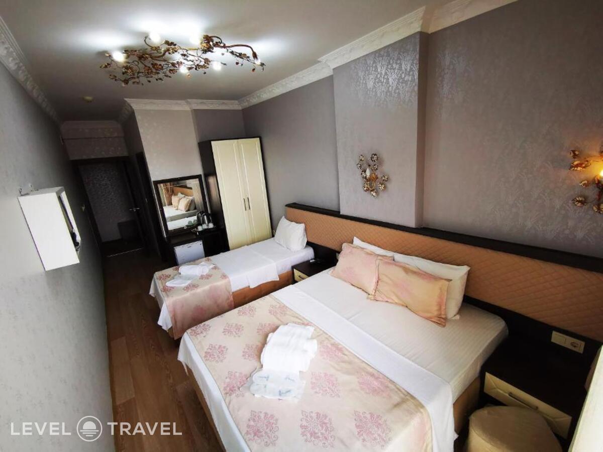 фотографии номера Трехместный номер отеля Broken Column Hotel в Турция(Фатих) - фото №48