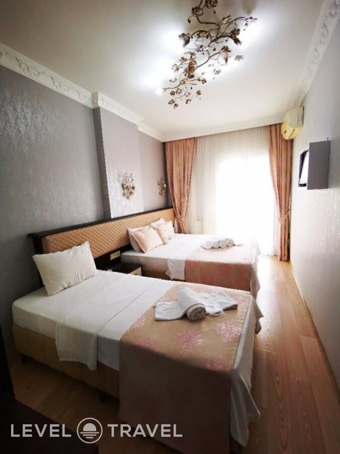 фотографии номера Стандартный номер отеля Broken Column Hotel в Турция(Фатих) - фото №5