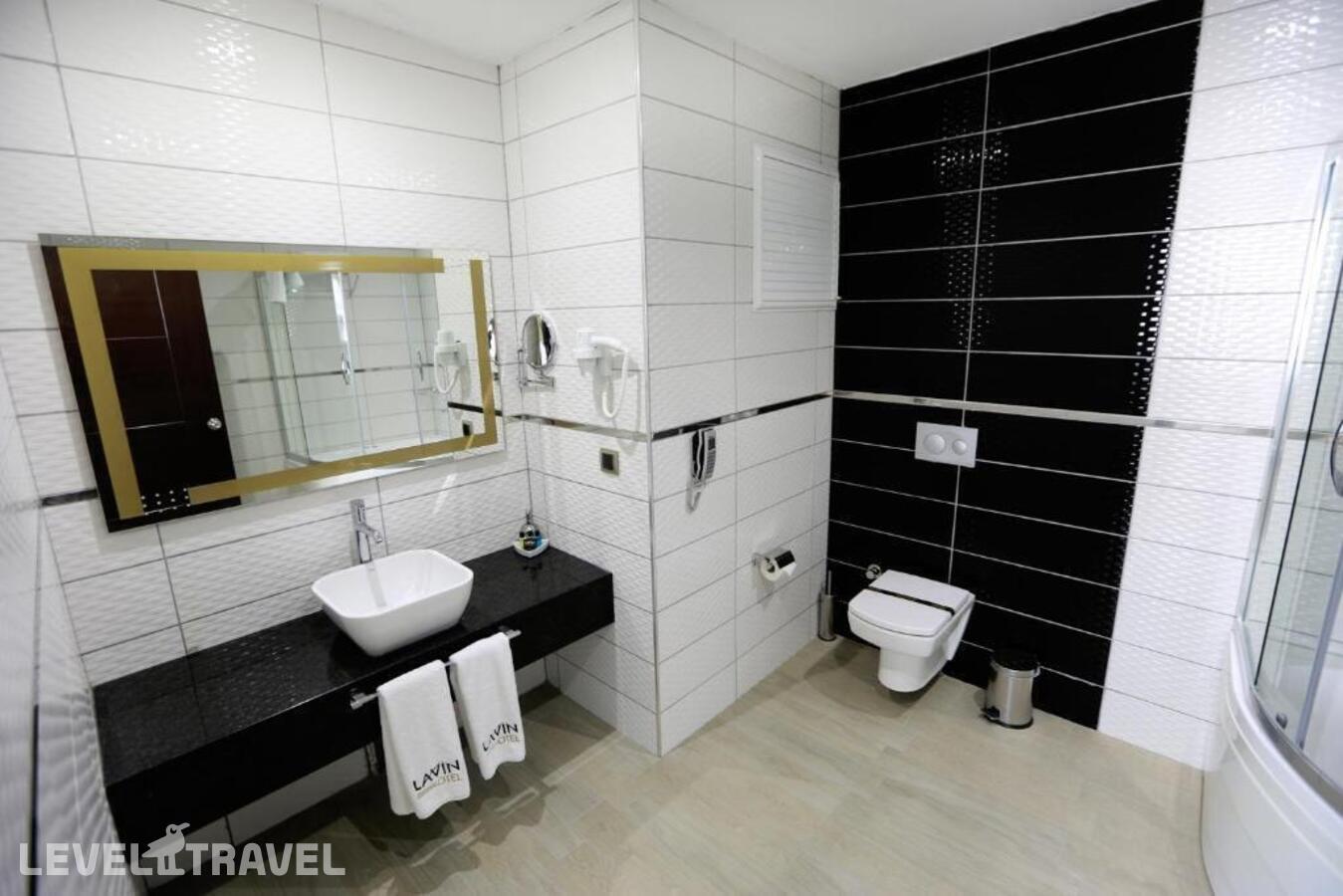фотографии номера Трехместный номер отеля Lavin Otel в Турция(Памуккале) - фото №1