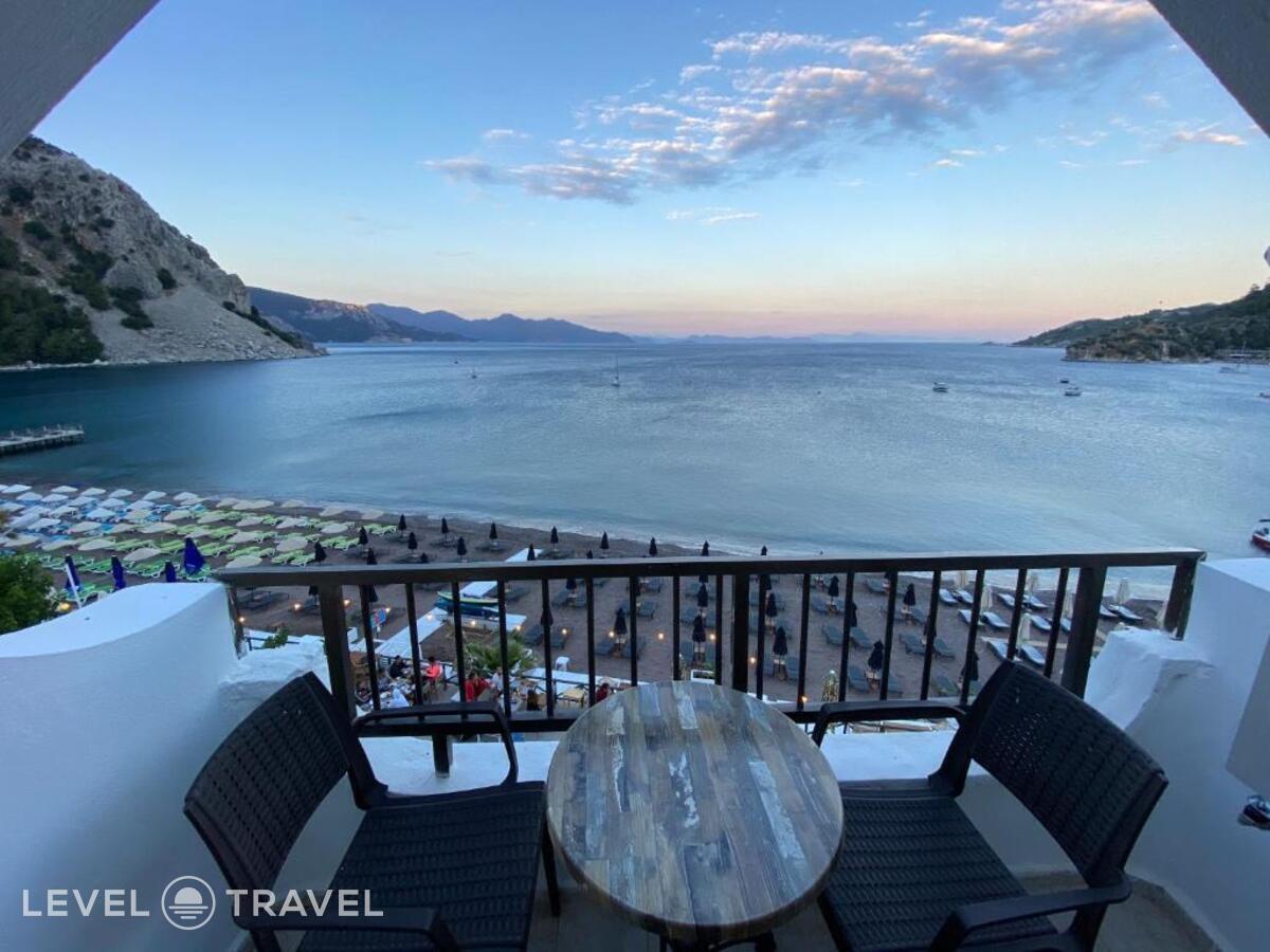 фотографии номера Стандартный с видом на море отеля Diplomat Hotel в Турция(Турунч) - фото №1