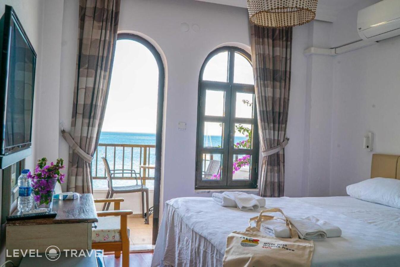 фотографии номера Стандартный с видом на море отеля Diplomat Hotel в Турция(Турунч) - фото №12