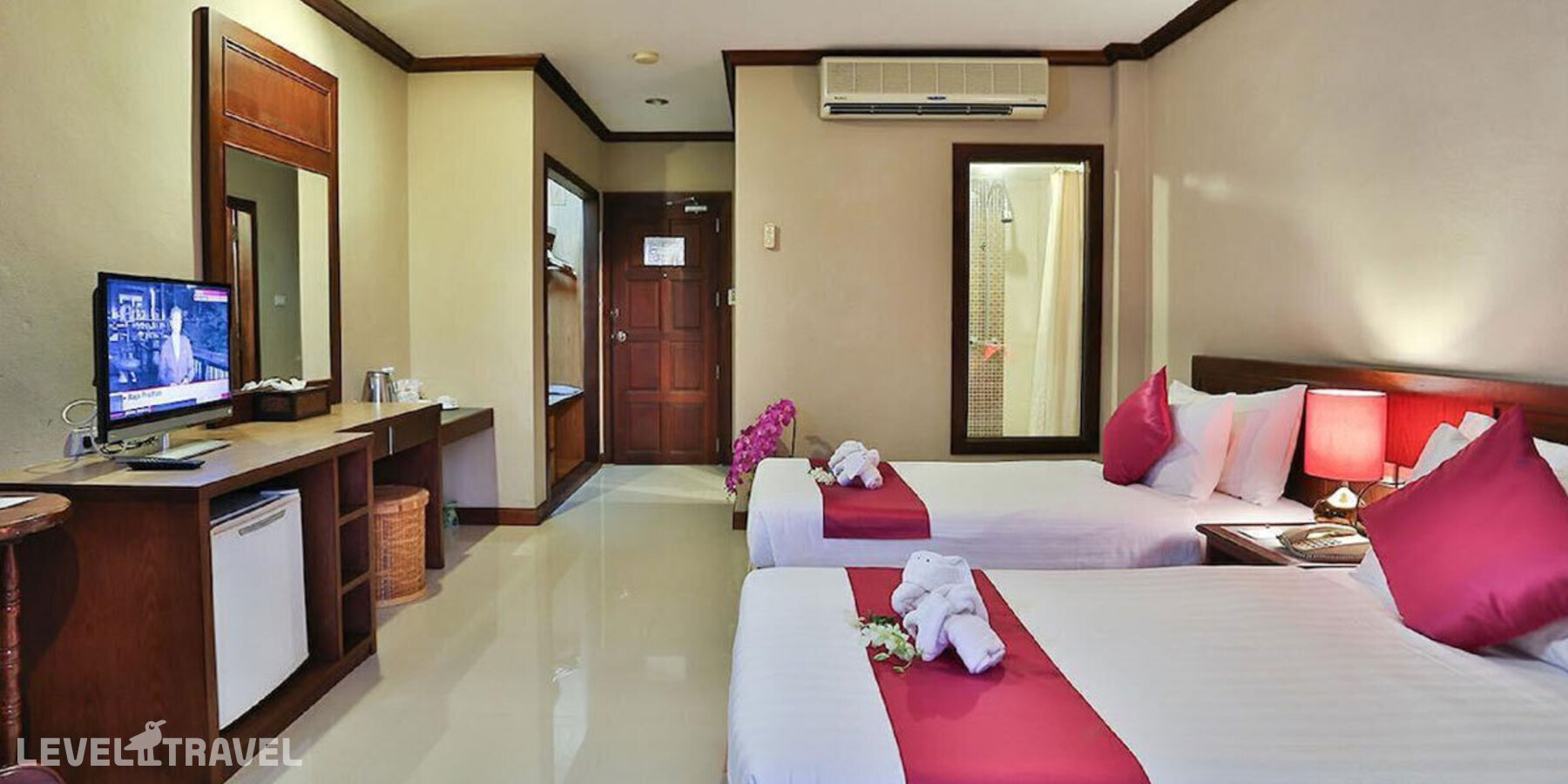 фотографии номера Улучшенный (две односпальные кровати) отеля Casa Del M Patong Beach в Таиланд(Патонг Бич) - фото №1