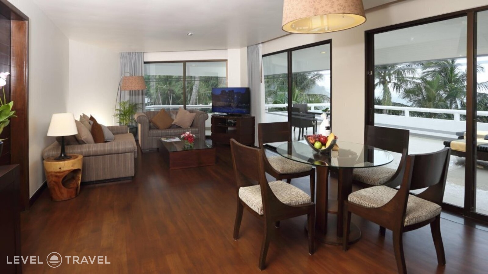 фотографии номера Люкс с террасой (две односпальные кровати) отеля Le Meridien Phuket Beach Resort в Таиланд(Карон Бич) - фото №4