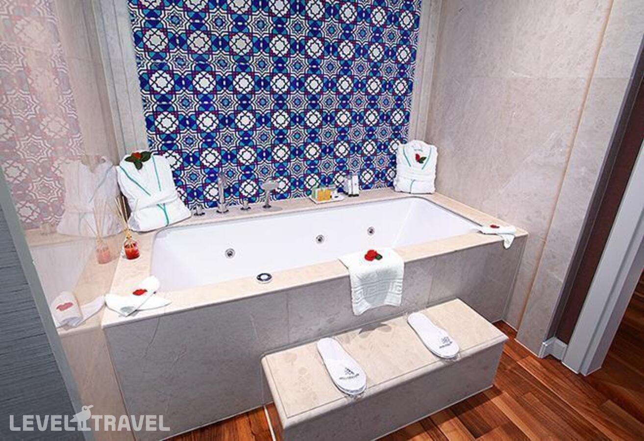 фотографии номера Люкс отеля Grand Durmaz Hotel в Турция(Фатих) - фото №8