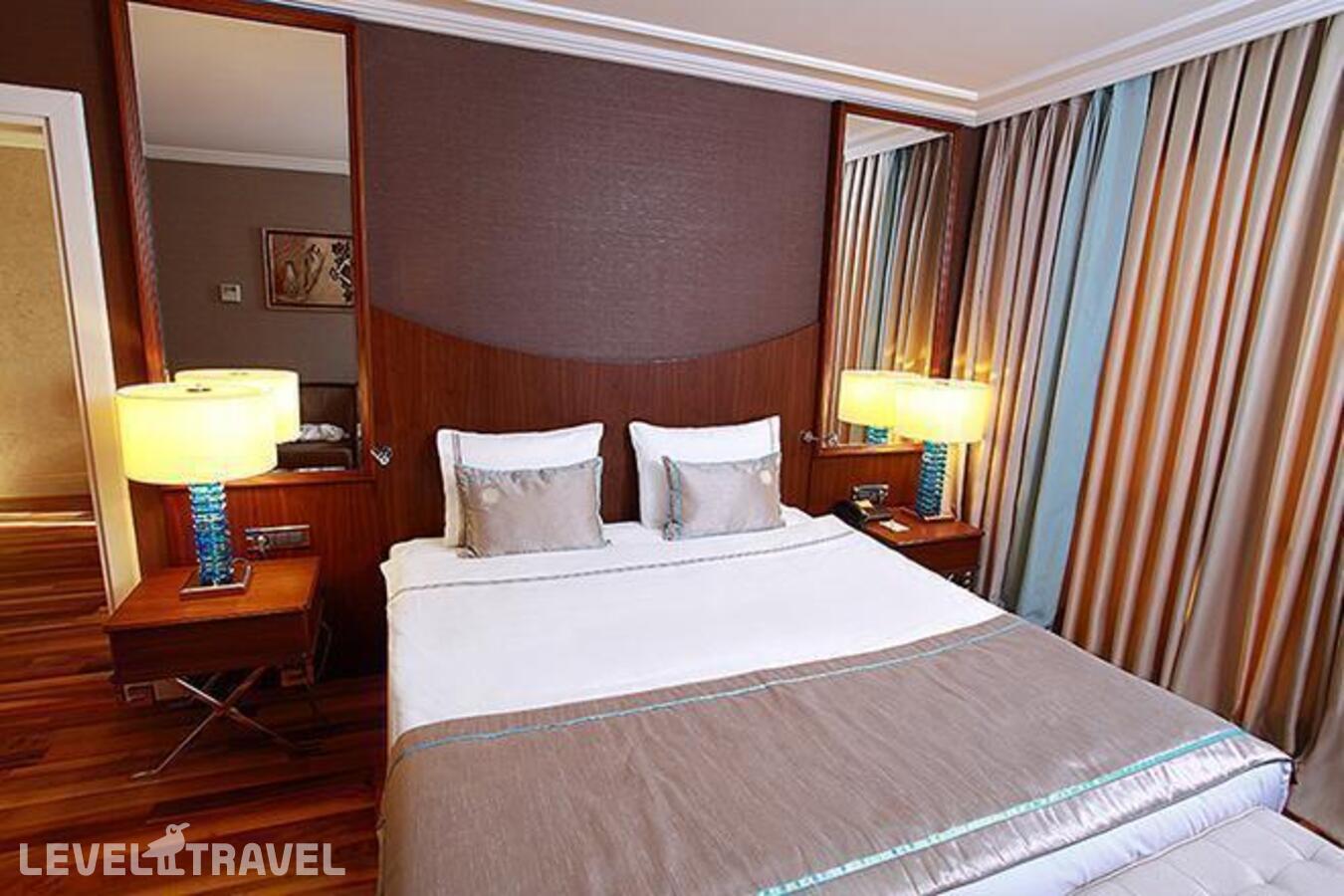 фотографии номера Люкс отеля Grand Durmaz Hotel в Турция(Фатих) - фото №4