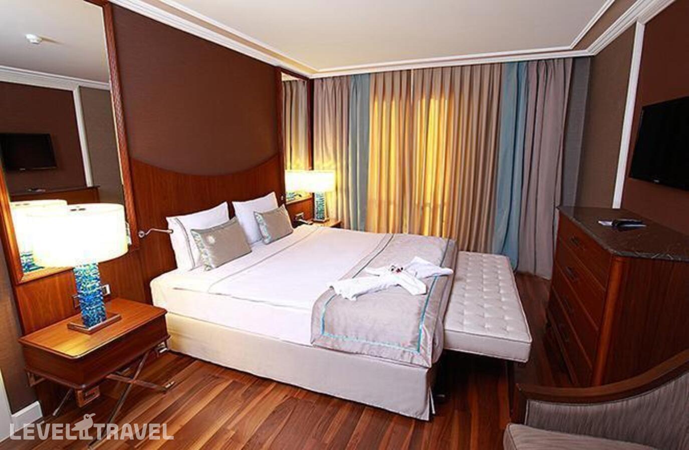 фотографии номера Люкс отеля Grand Durmaz Hotel в Турция(Фатих) - фото №3