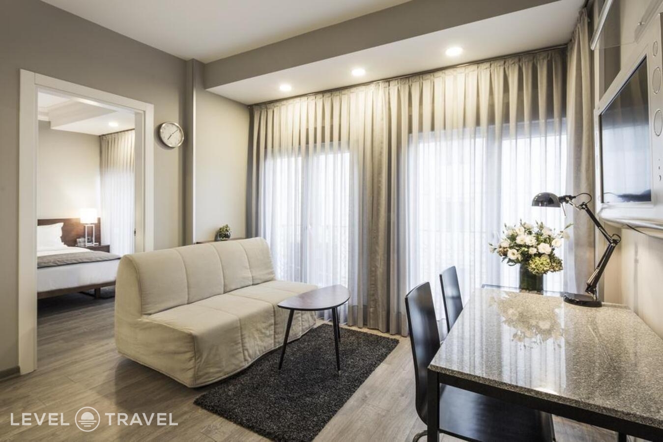 фотографии номера Полулюкс отеля Taxim Suites Hotel в Турция(Бейоглу) - фото №5