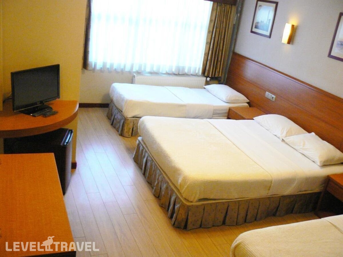 фотографии номера Трехместный номер отеля Hotel Inter Istanbul в Турция(Фатих) - фото №35