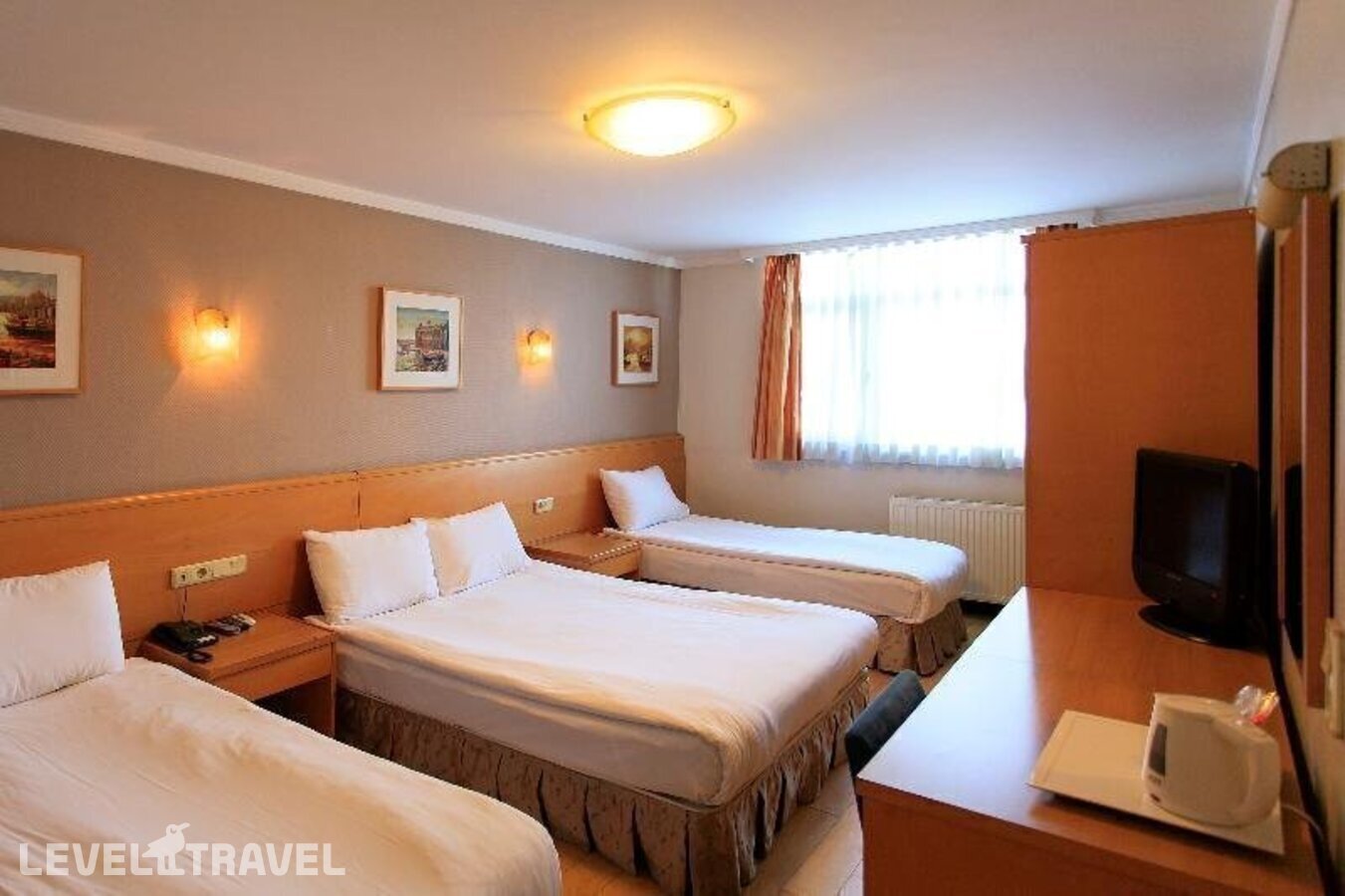 фотографии номера Трехместный номер отеля Hotel Inter Istanbul в Турция(Фатих) - фото №13