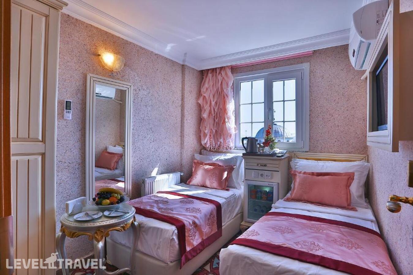 фотографии номера Стандартный номер отеля Santefe Hotel в Турция(Фатих) - фото №4
