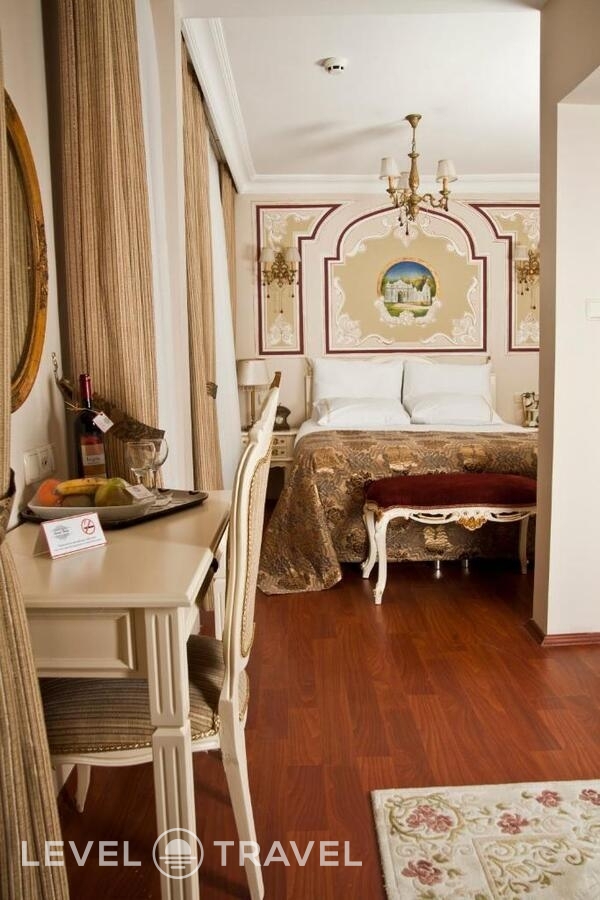 фотографии номера Трехместный номер отеля Asmali Hotel в Турция(Фатих) - фото №1