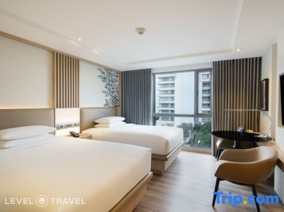 фотографии номера Улучшенный с видом на город отеля Courtyard By Marriott North Pattaya в Таиланд(Наклуа) - фото №2