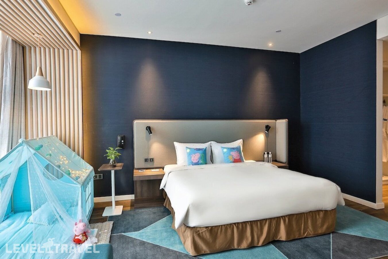 фотографии номера Семейный номер отеля Holiday Inn Express Harbin Qunli в Китай(Харбин) - фото №18