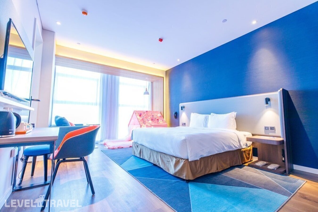 фотографии номера Семейный номер отеля Holiday Inn Express Harbin Qunli в Китай(Харбин) - фото №4