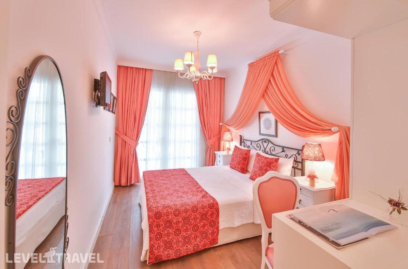 фотографии номера Делюкс с видом на сад отеля Alacati Sorf Hotel в Турция(Чешме) - фото №5