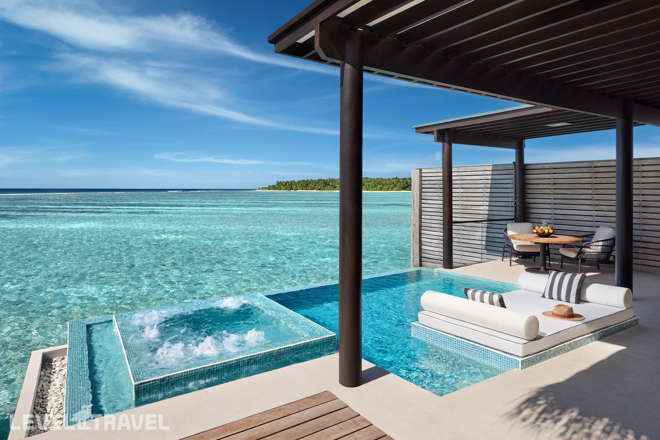 фотографии номера Вилла делюкс над водой отеля Niyama Private Islands Maldives в Мальдивы(Даалу Атолл) - фото №6