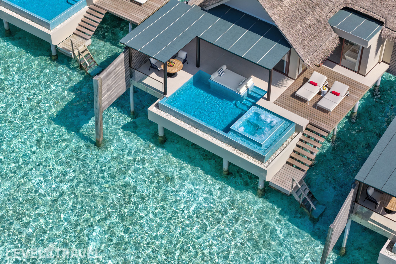 фотографии номера Вилла делюкс над водой отеля Niyama Private Islands Maldives в Мальдивы(Даалу Атолл) - фото №3