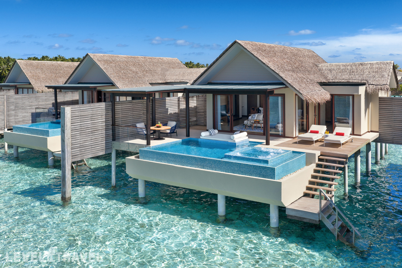 фотографии номера Вилла делюкс над водой отеля Niyama Private Islands Maldives в Мальдивы(Даалу Атолл) - фото №1