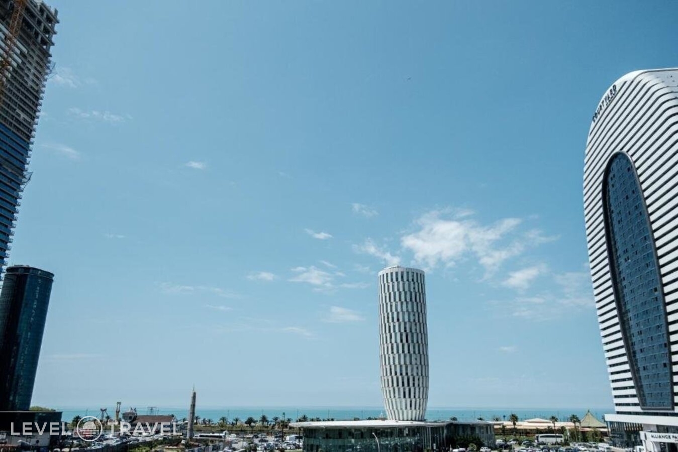 фотографии номера Люкс с балконом отеля King Solomon Hotel в Грузия(Батуми) - фото №2