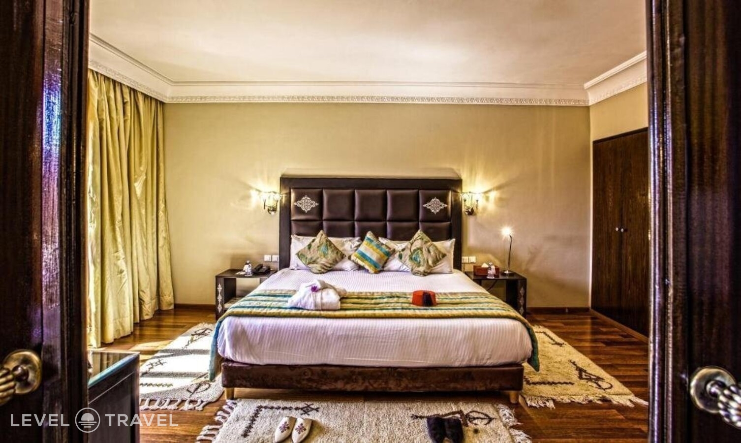 фотографии номера Люкс с видом на бассейн отеля Palm Plaza Marrakech Hotel & Spa в Марокко(Марракеш) - фото №7