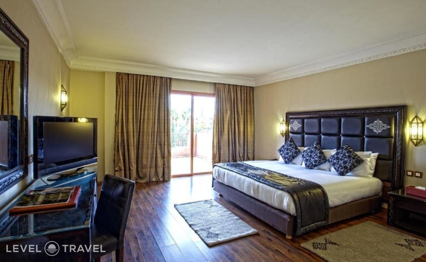 фотографии номера Полулюкс с видом на бассейн отеля Palm Plaza Marrakech Hotel & Spa в Марокко(Марракеш) - фото №4