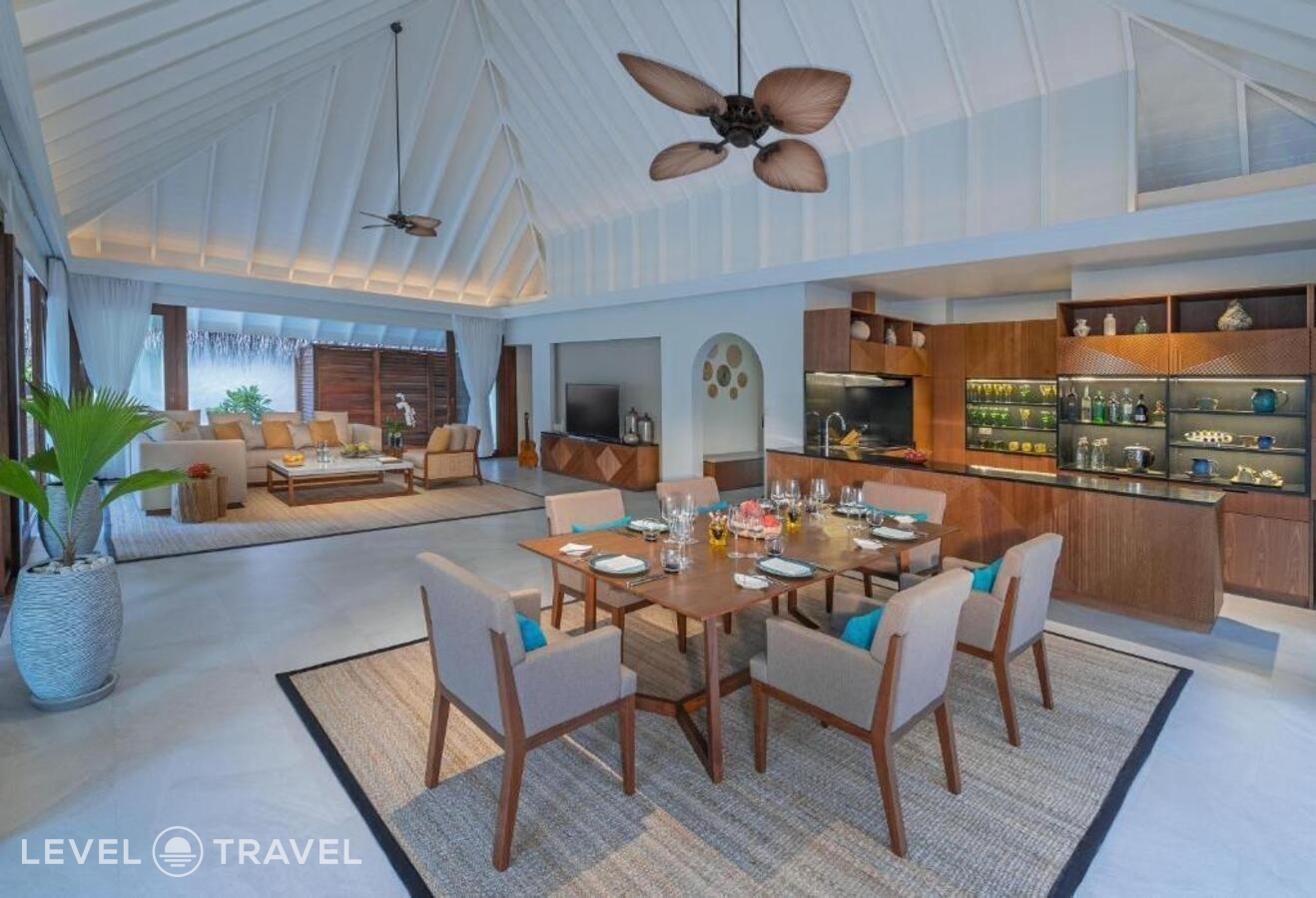 фотографии номера Пляжная резиденция (4 спальни) отеля Anantara Kihavah Villas в Мальдивы(Баа Атолл) - фото №17