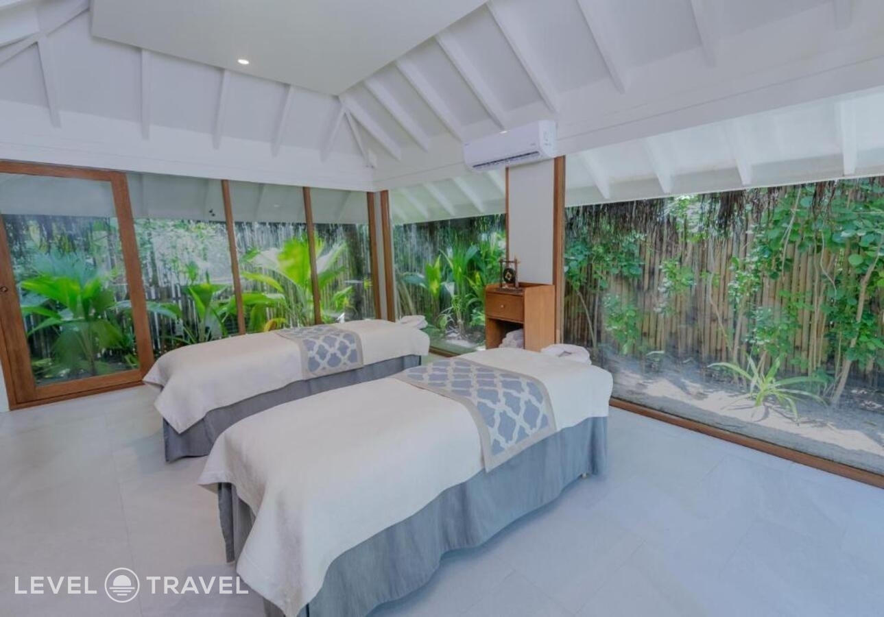 фотографии номера Пляжная резиденция (4 спальни) отеля Anantara Kihavah Villas в Мальдивы(Баа Атолл) - фото №14