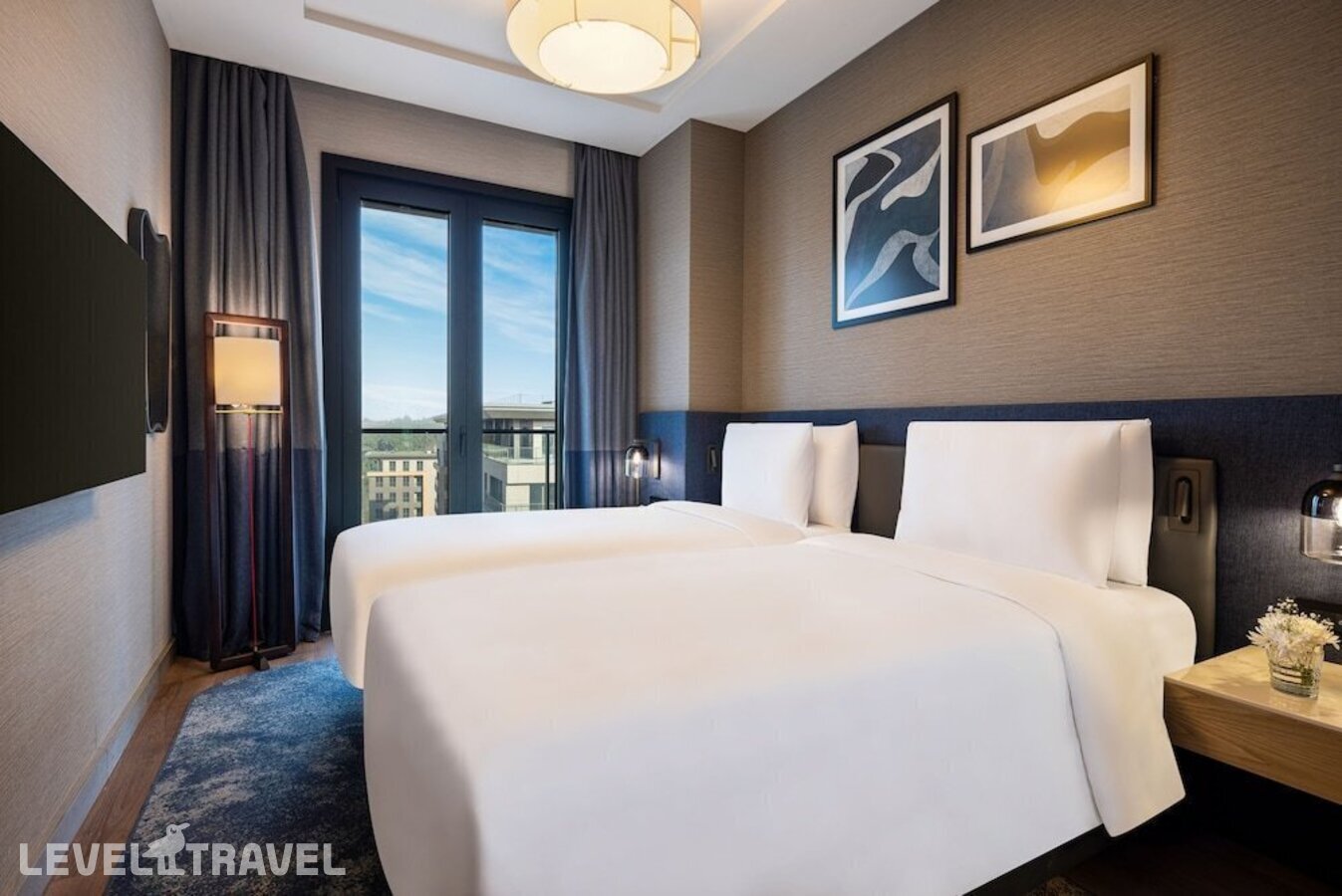 фотографии номера Улучшенные апартаменты отеля Movenpick Living Istanbul Camlivadi в Турция(Кягытхане) - фото №3