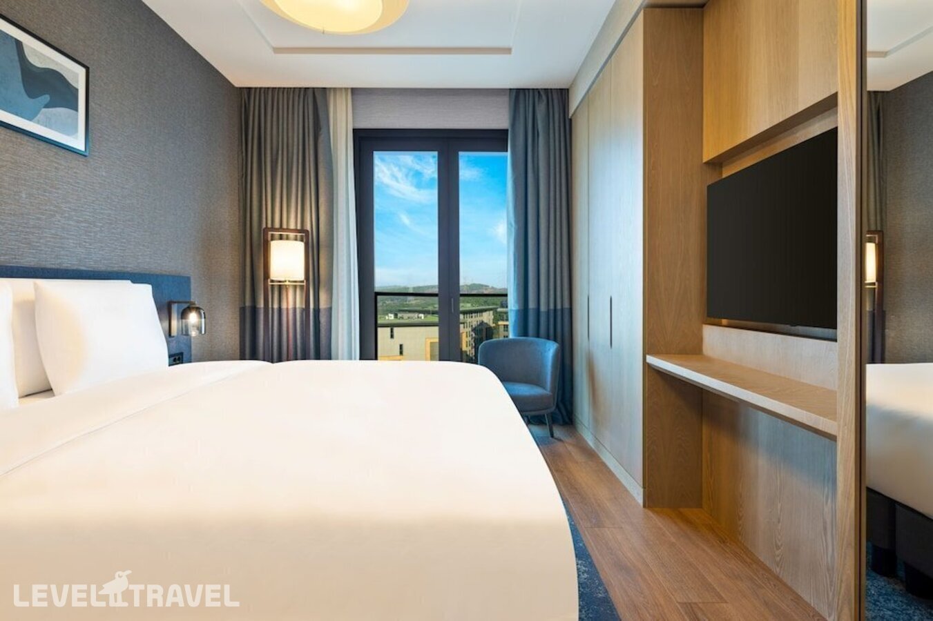 фотографии номера Улучшенные апартаменты отеля Movenpick Living Istanbul Camlivadi в Турция(Кягытхане) - фото №9