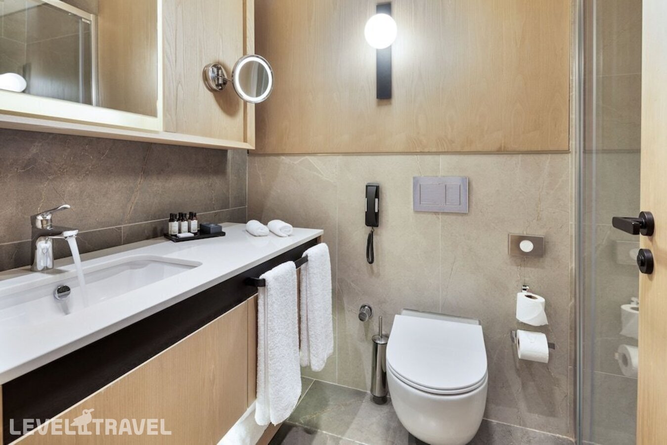 фотографии номера Улучшенные апартаменты отеля Movenpick Living Istanbul Camlivadi в Турция(Кягытхане) - фото №7
