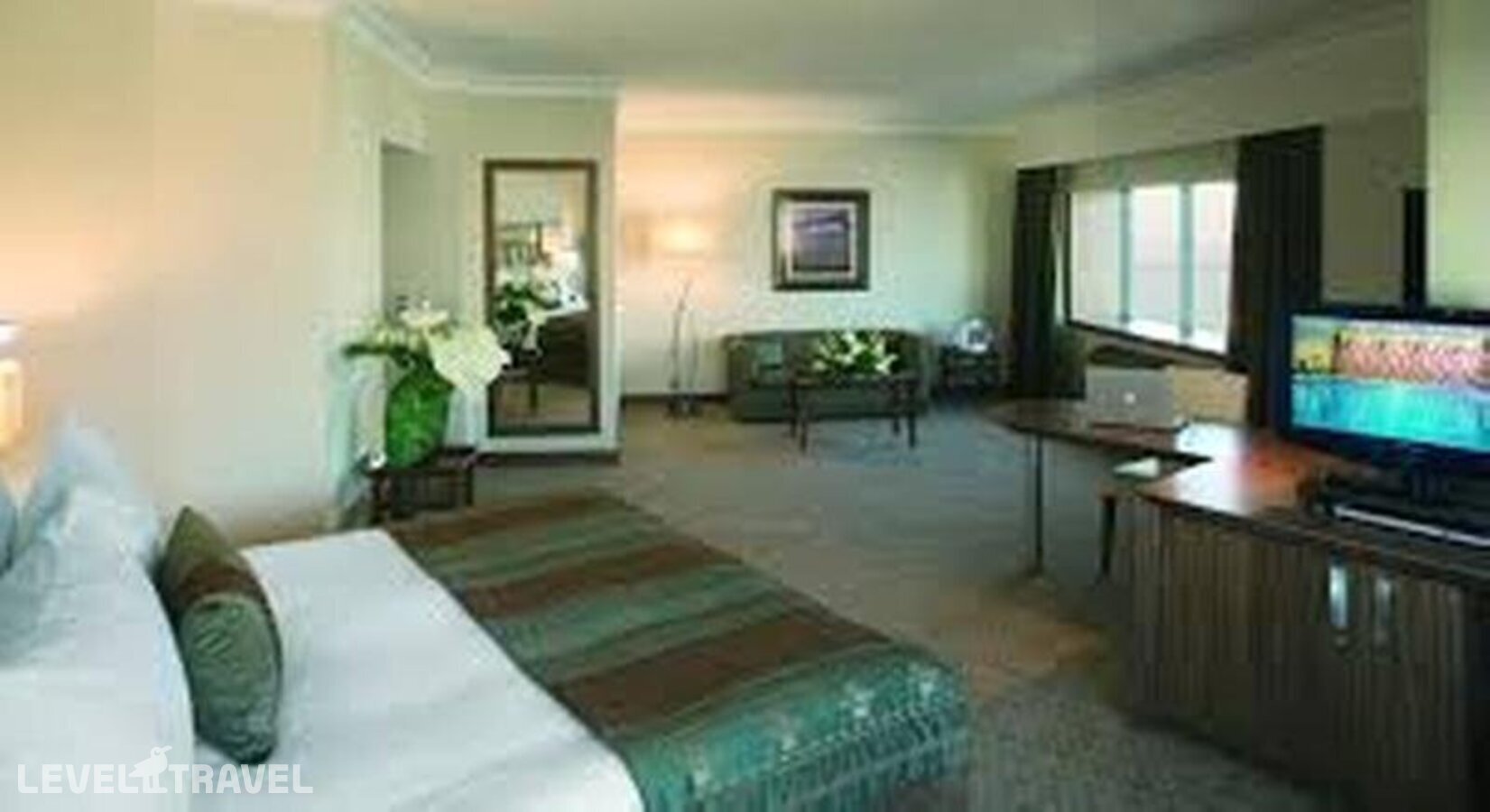 фотографии номера Одноместный полулюкс отеля Mövenpick Hotel Izmir в Турция(Измир) - фото №4