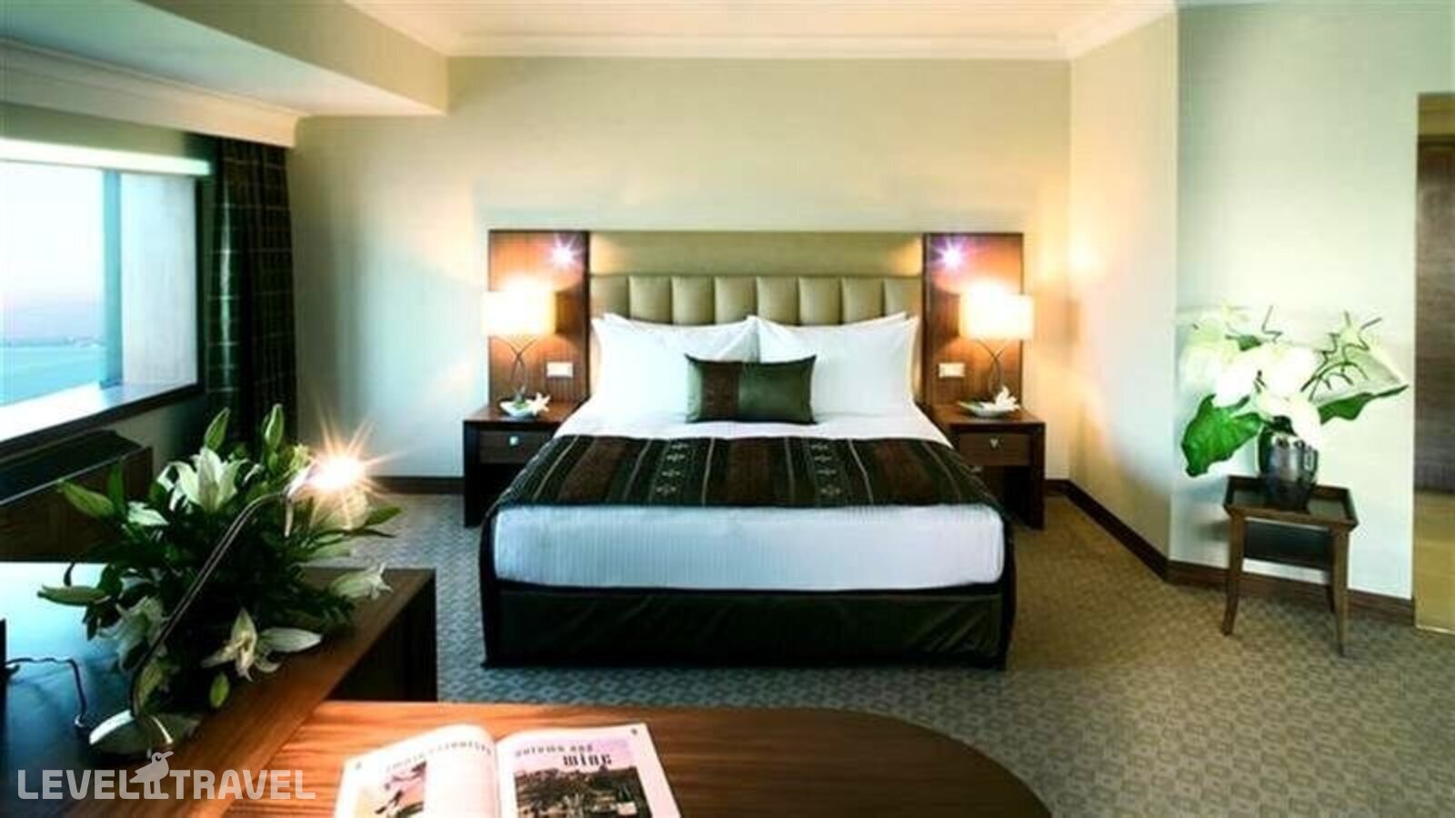 фотографии номера Одноместный люкс отеля Mövenpick Hotel Izmir в Турция(Измир) - фото №5