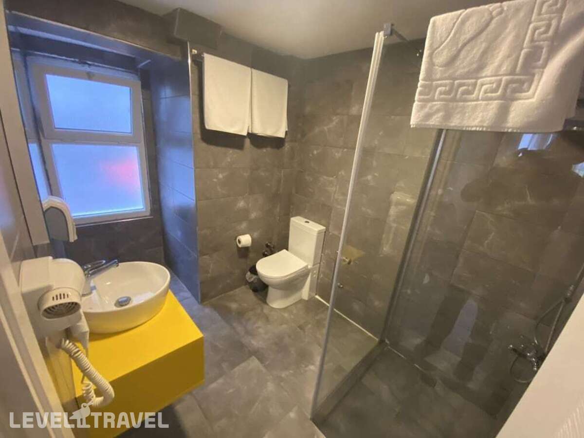 фотографии номера Улучшенный с балконом отеля Piano Hotel в Турция(Измир) - фото №6
