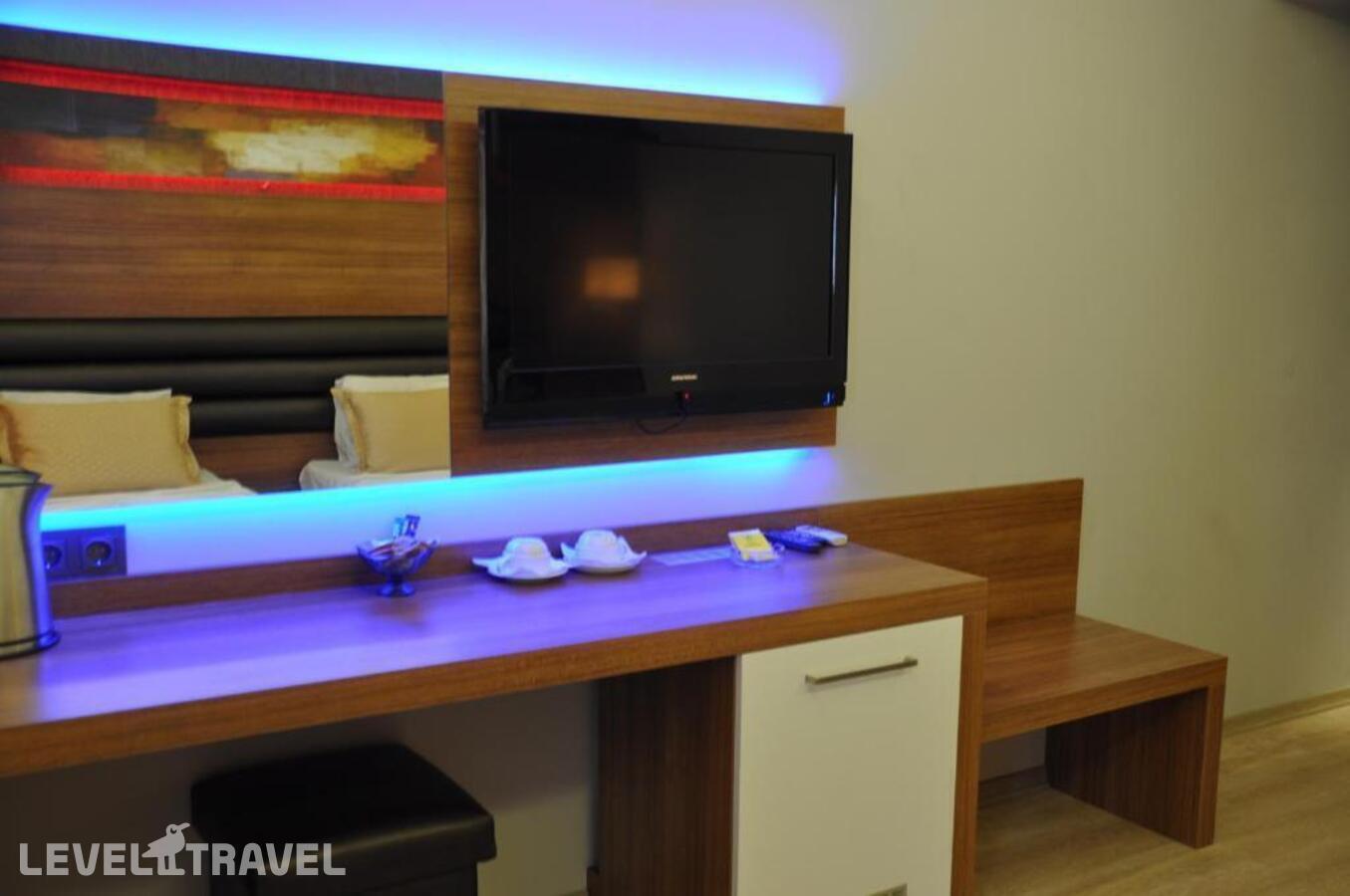фотографии номера Стандартный номер отеля Otel Kabacam в Турция(Измир) - фото №11