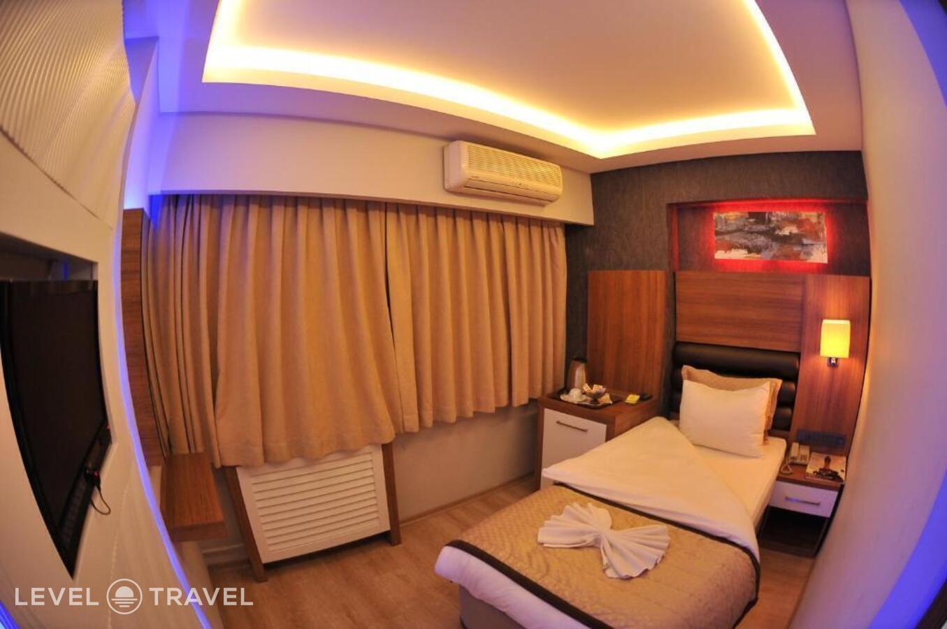 фотографии номера Стандартный номер отеля Otel Kabacam в Турция(Измир) - фото №19