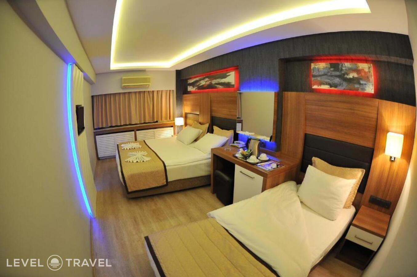 фотографии номера Трехместный номер отеля Otel Kabacam в Турция(Измир) - фото №12