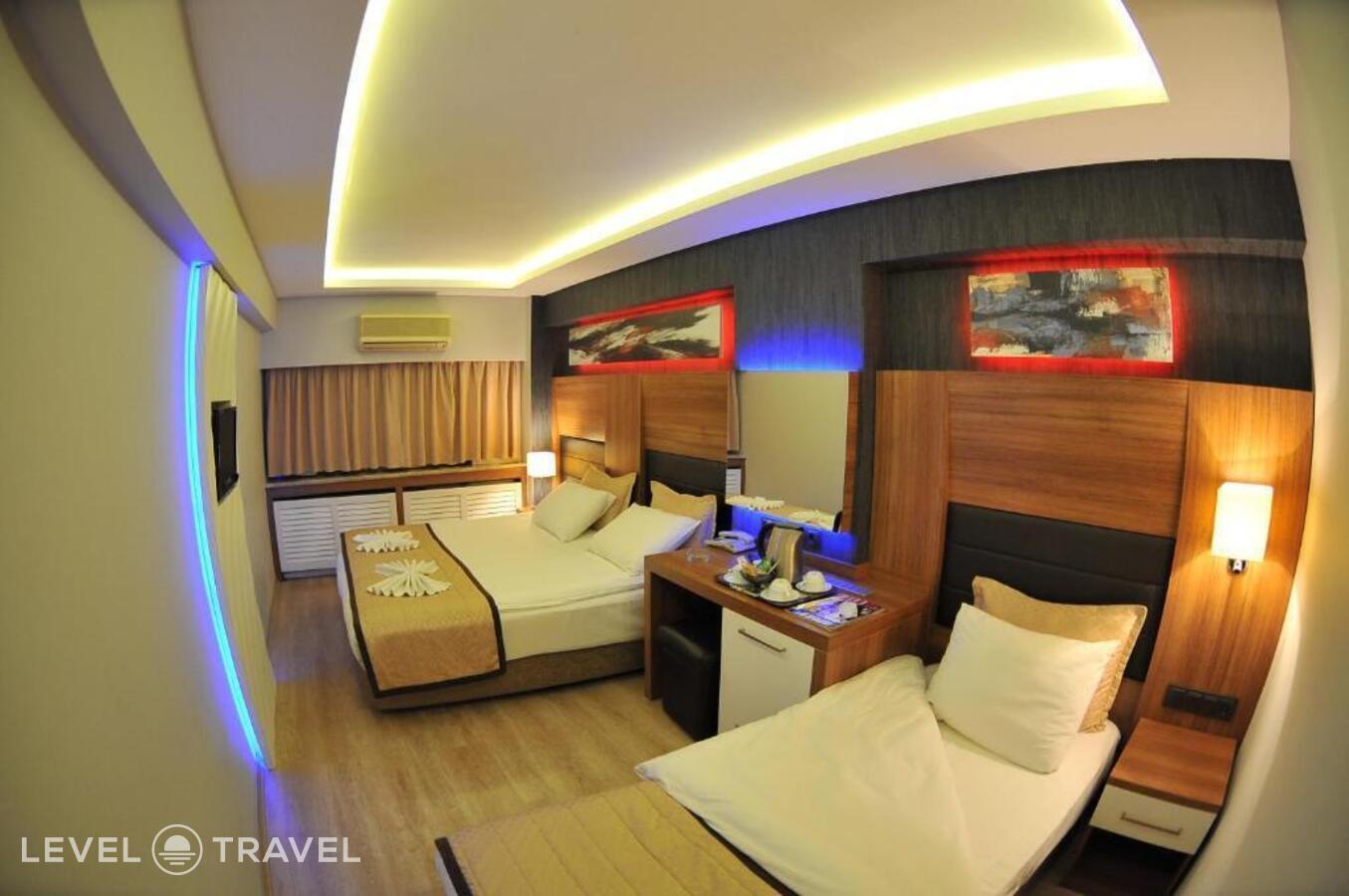 фотографии номера Трехместный номер отеля Otel Kabacam в Турция(Измир) - фото №15