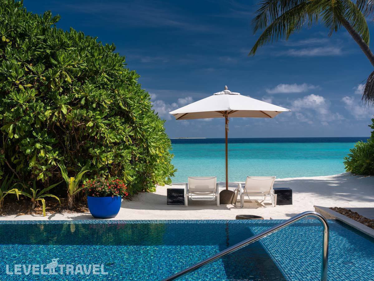 фотографии номера Пляжная вилла с бассейном отеля Velaa Private Island в Мальдивы(Нону Атолл) - фото №4