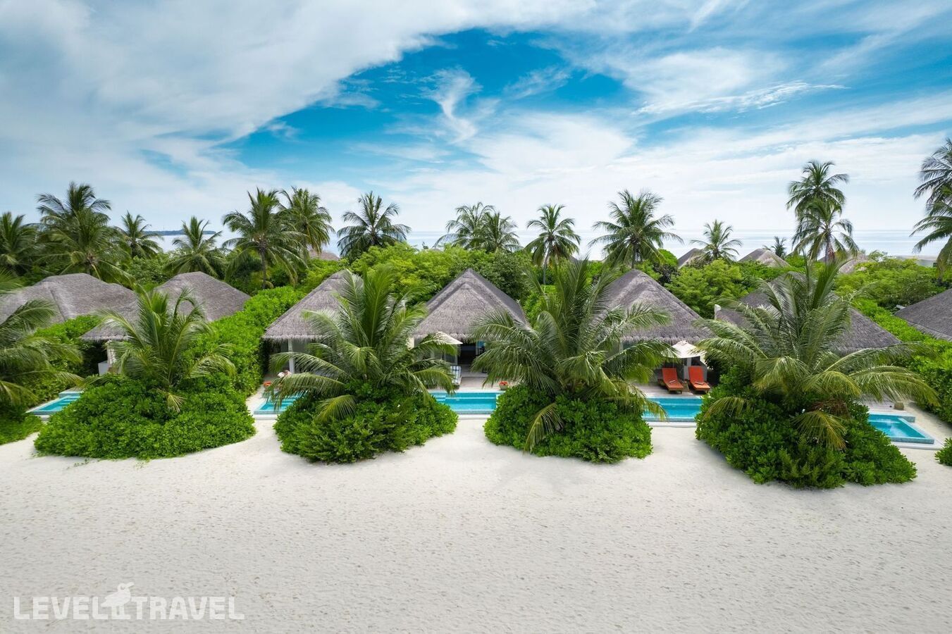 фотографии номера Пляжная вилла с бассейном отеля Sun Siyam Iru Veli (Ex. Sun Aqua Iru Veli) в Мальдивы(Даалу Атолл) - фото №7