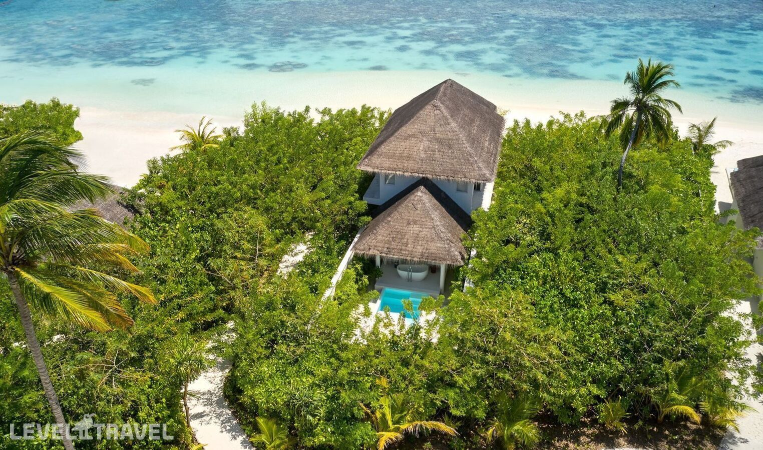 фотографии номера Пляжная резиденция с бассейном отеля Sun Siyam Iru Veli (Ex. Sun Aqua Iru Veli) в Мальдивы(Даалу Атолл) - фото №3