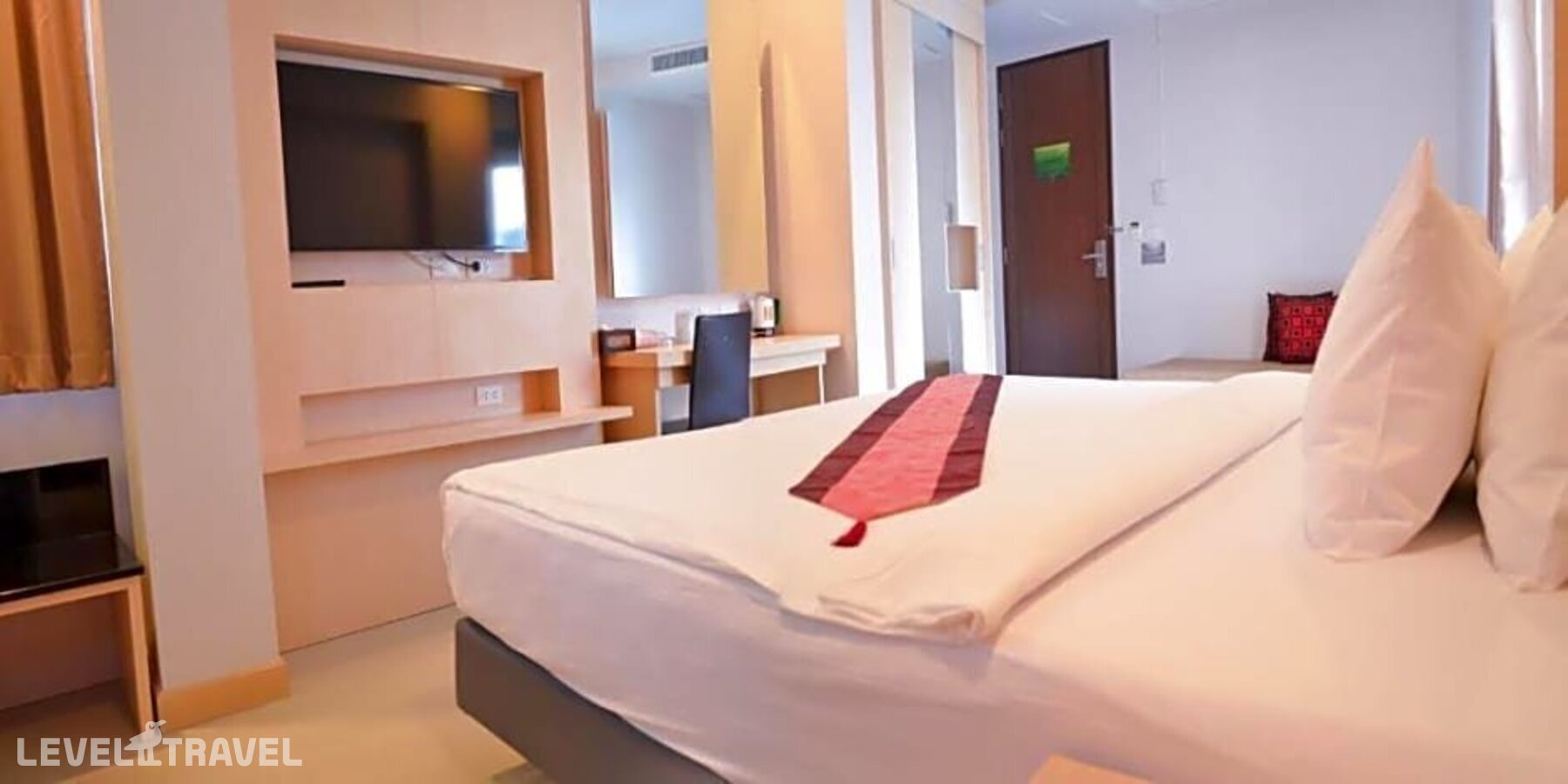 фотографии номера Улучшенный с видом на бассейн отеля Andatel Grande Hotel в Таиланд(Патонг Бич) - фото №39
