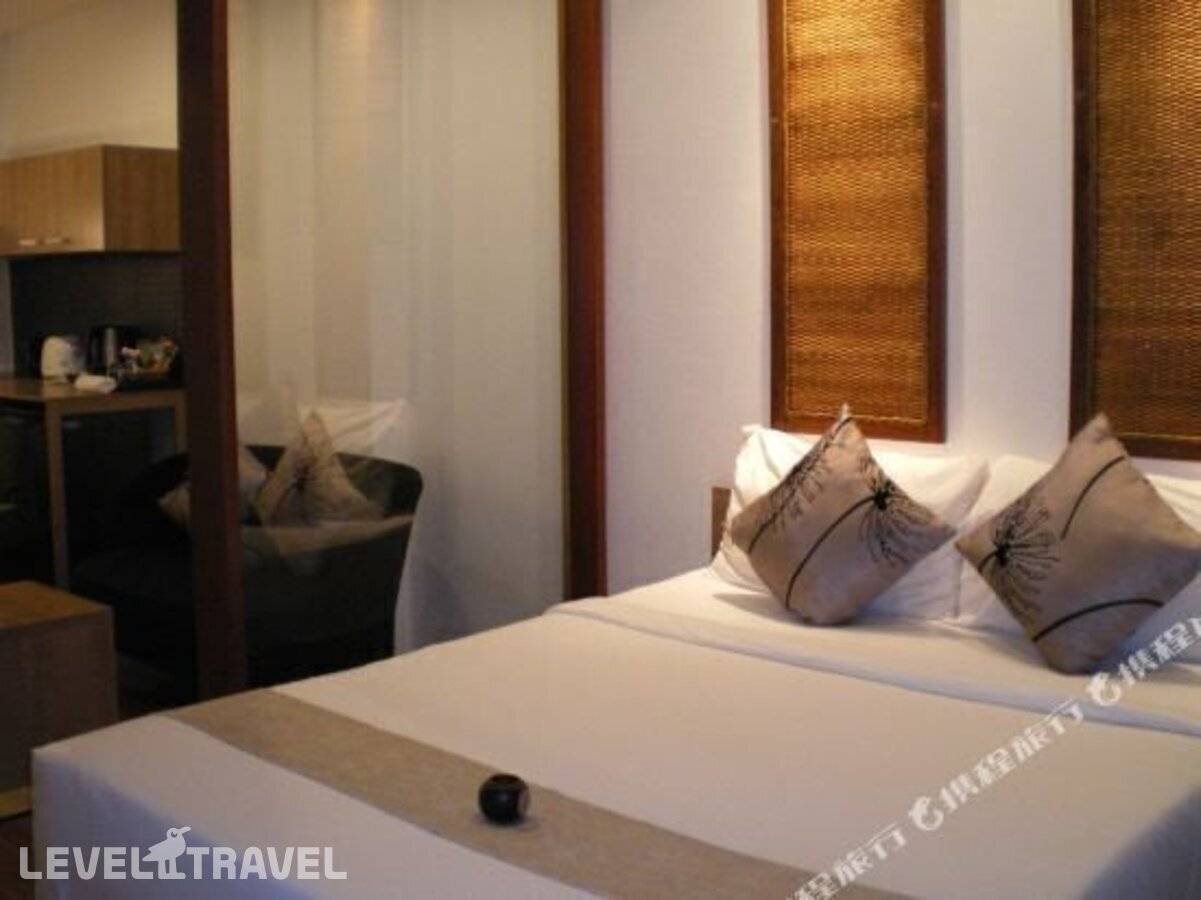 фотографии номера Улучшенный люкс отеля 5ive Beach House Hotel в Таиланд(Джомтьен) - фото №2
