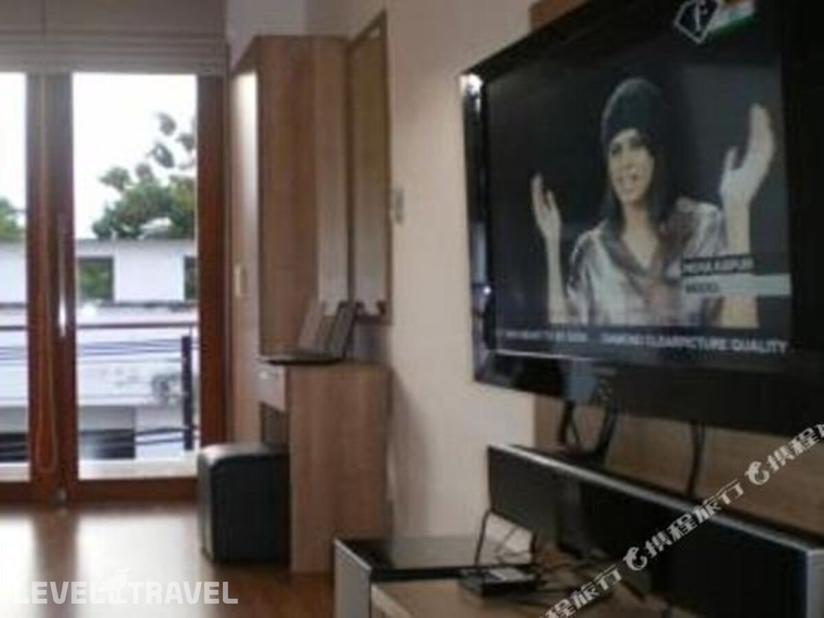 фотографии номера Улучшенный люкс отеля 5ive Beach House Hotel в Таиланд(Джомтьен) - фото №12